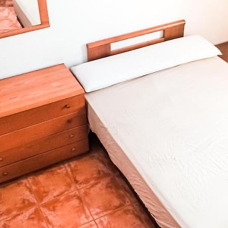 Room with HOSTAL PRICE for Men - Habitacion por precio de hostal para Hombre - Malaga Center, Apartment Homestay - Alojamiento en Apartamento Exterior foto